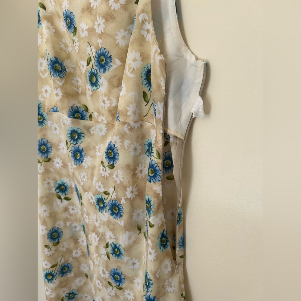 Y2K Rampage Cream and Blue Floral Sleeveless High-Waist A-Line Mini Sundress - Picture 10 of 14